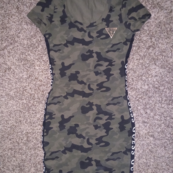 Guess | Dresses | Guess Bodycon Camo Dress M | Poshmark